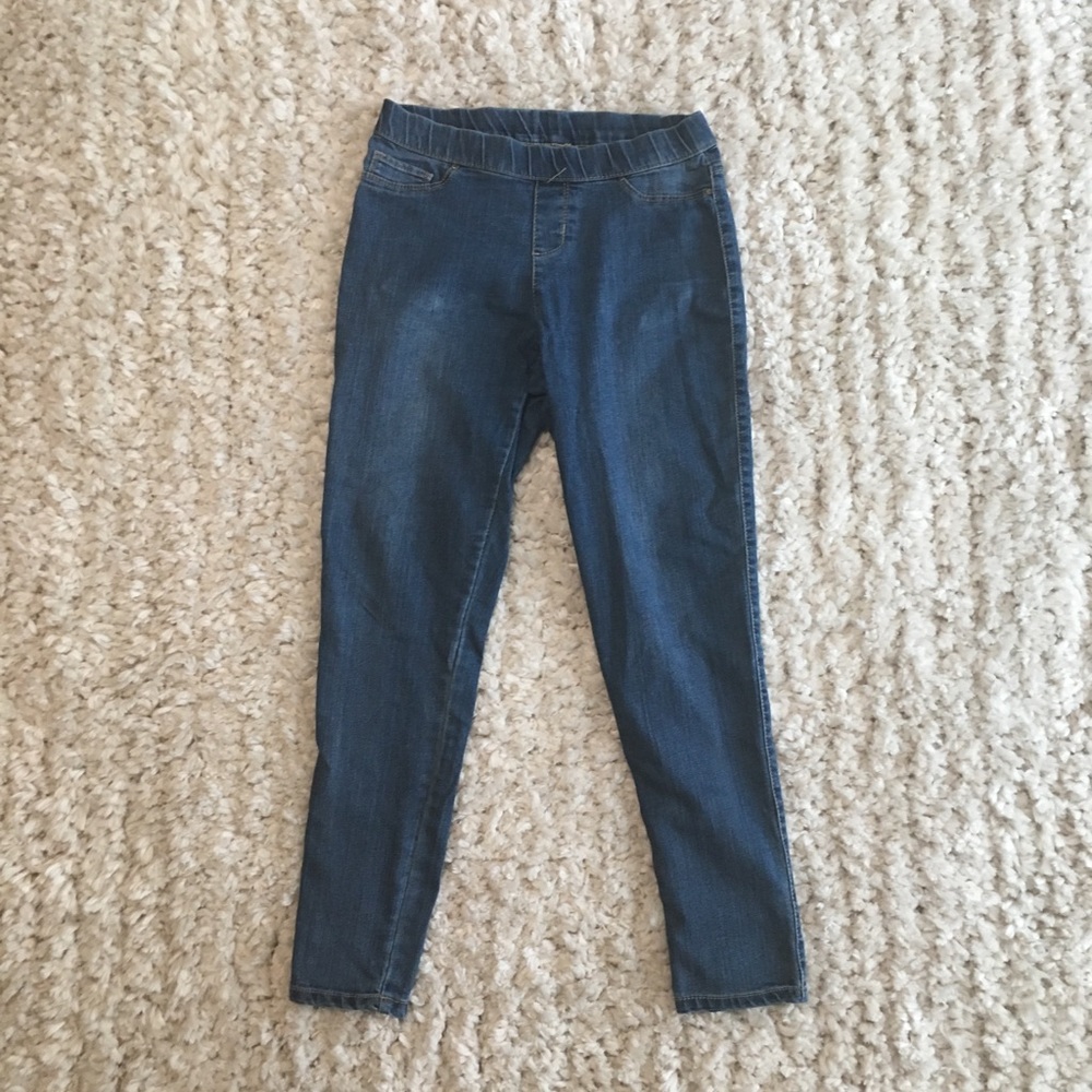 Faded Glory high waisted jeans SIZE 6